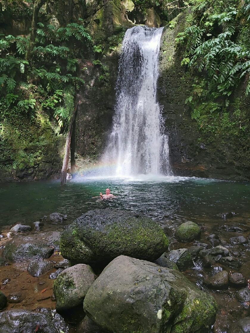 meswimming resize 25